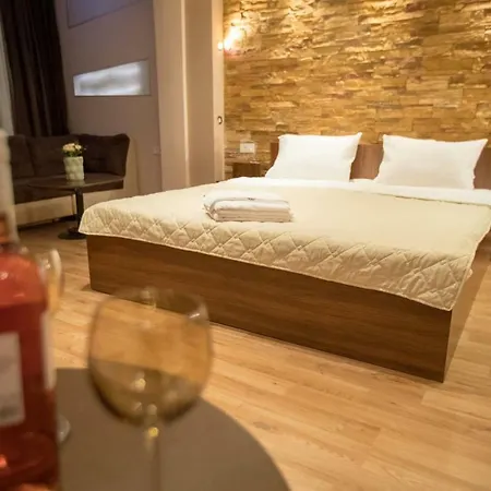 Taurus 1 * Ohrid